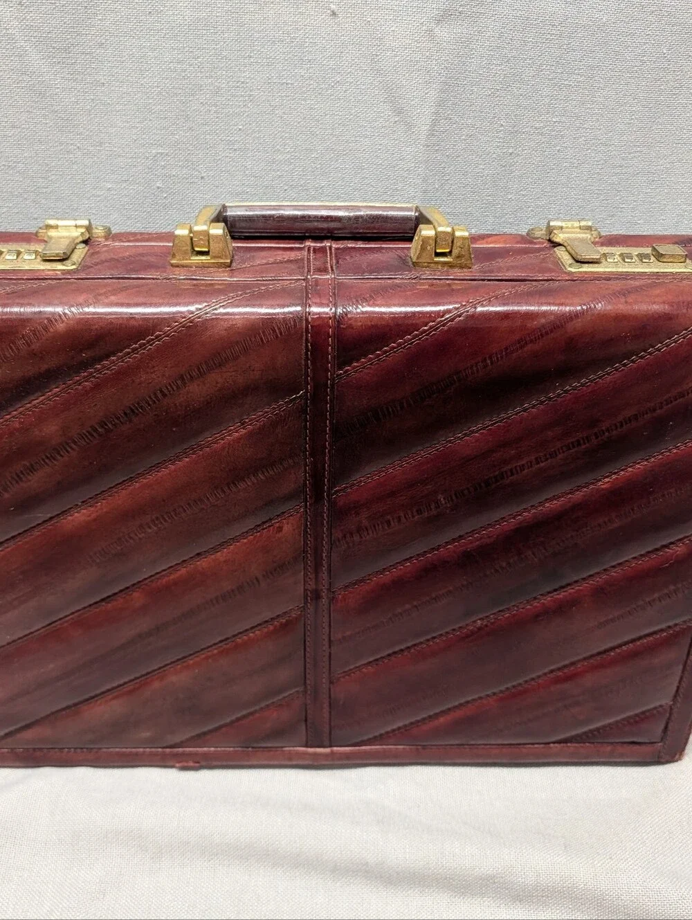 eel skin classic genuine